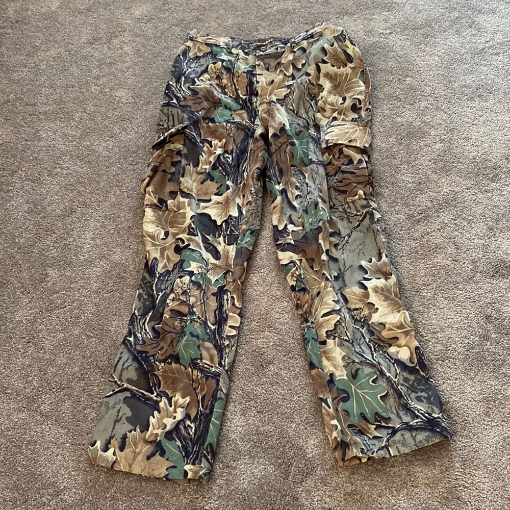 Spartan Outdoors Camouflage Hunting Pants SIZE L Camo Cargo Outdoor